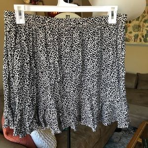 American Eagle cheetah skirt